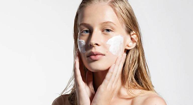 Wat kun je doen een vette huid - 3 tips | Garnier