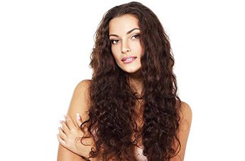 Heb je dof of beschadigd gekleurd haar? En wil je een glanzend kapsel zoals de filmsterren? Volg dan onze 5 tips om je lokken gezonder, sterker en levendiger te maken.