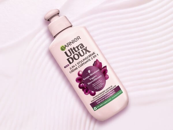 04 Leave-in serum – hydrateert en maakt het haar veerkrachtig in 1 handeling 